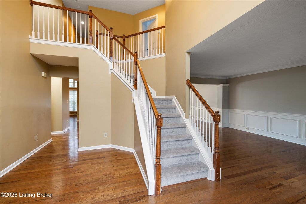 Photo of 5800 Weatherburn Ct, Prospect, KY 40059 (MLS # 1715956)