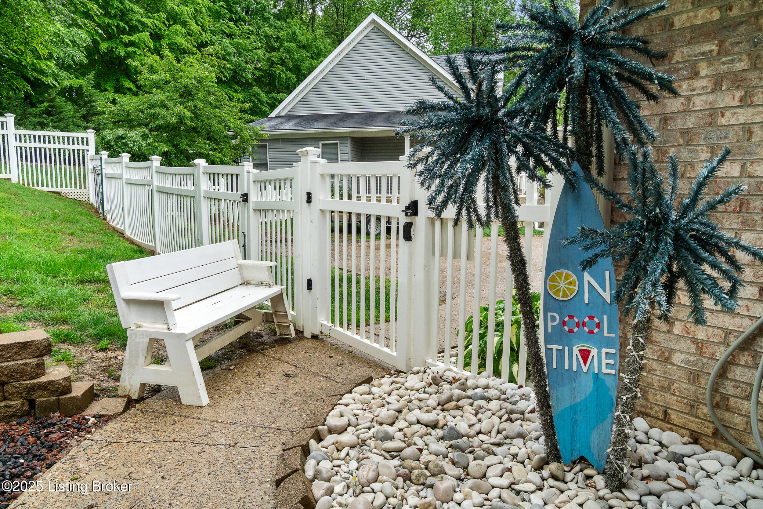 6200 Cottage Ridge Pl, Louisville, Pennsylvania image 12