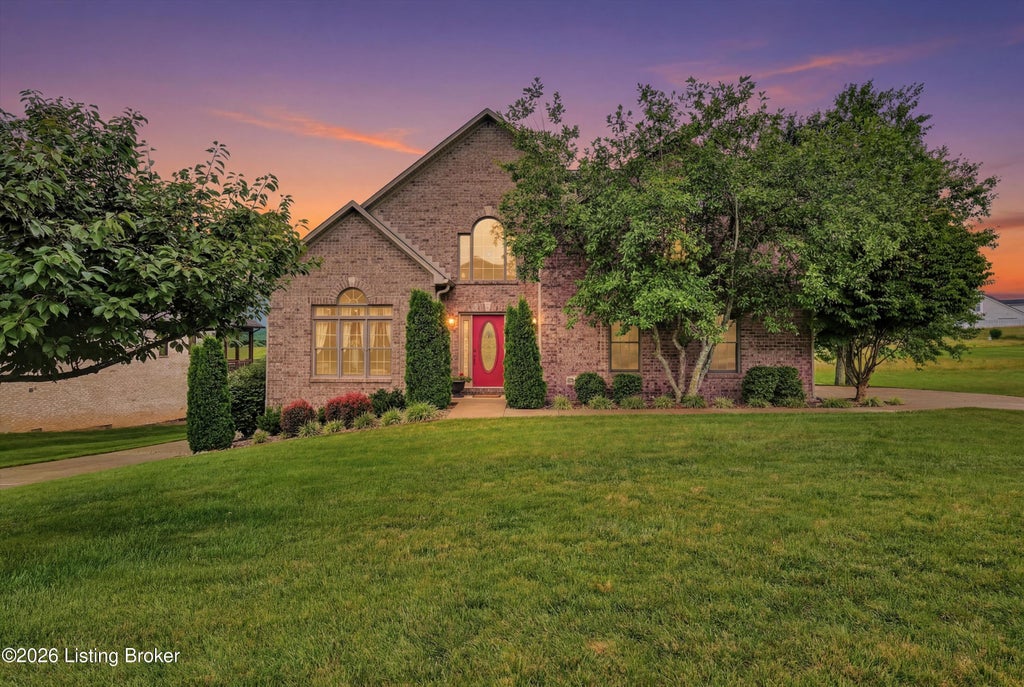 Photo of 294 Inverness Trail, Richmond, KY 40475 (MLS # 1721905)