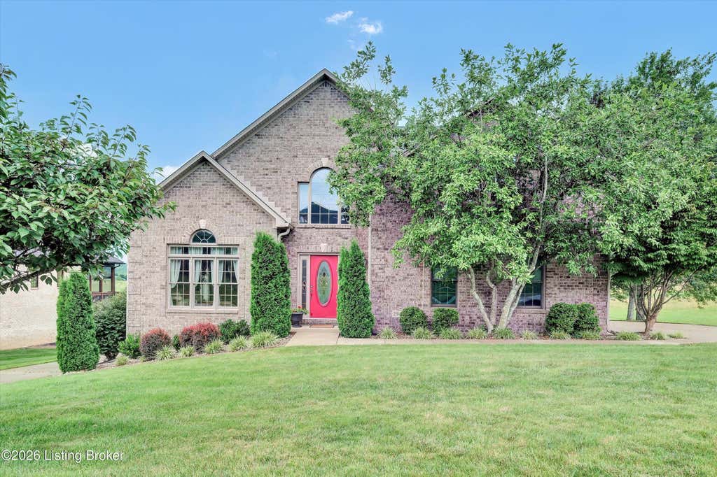 Photo of 294 Inverness Trail, Richmond, KY 40475 (MLS # 1721905)
