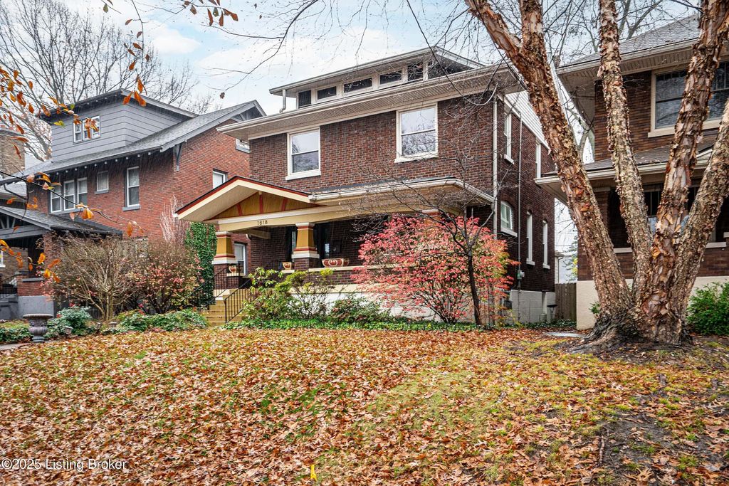 Photo of 1618 Eastern Pkwy, Louisville, KY 40204 (MLS # 1708822)