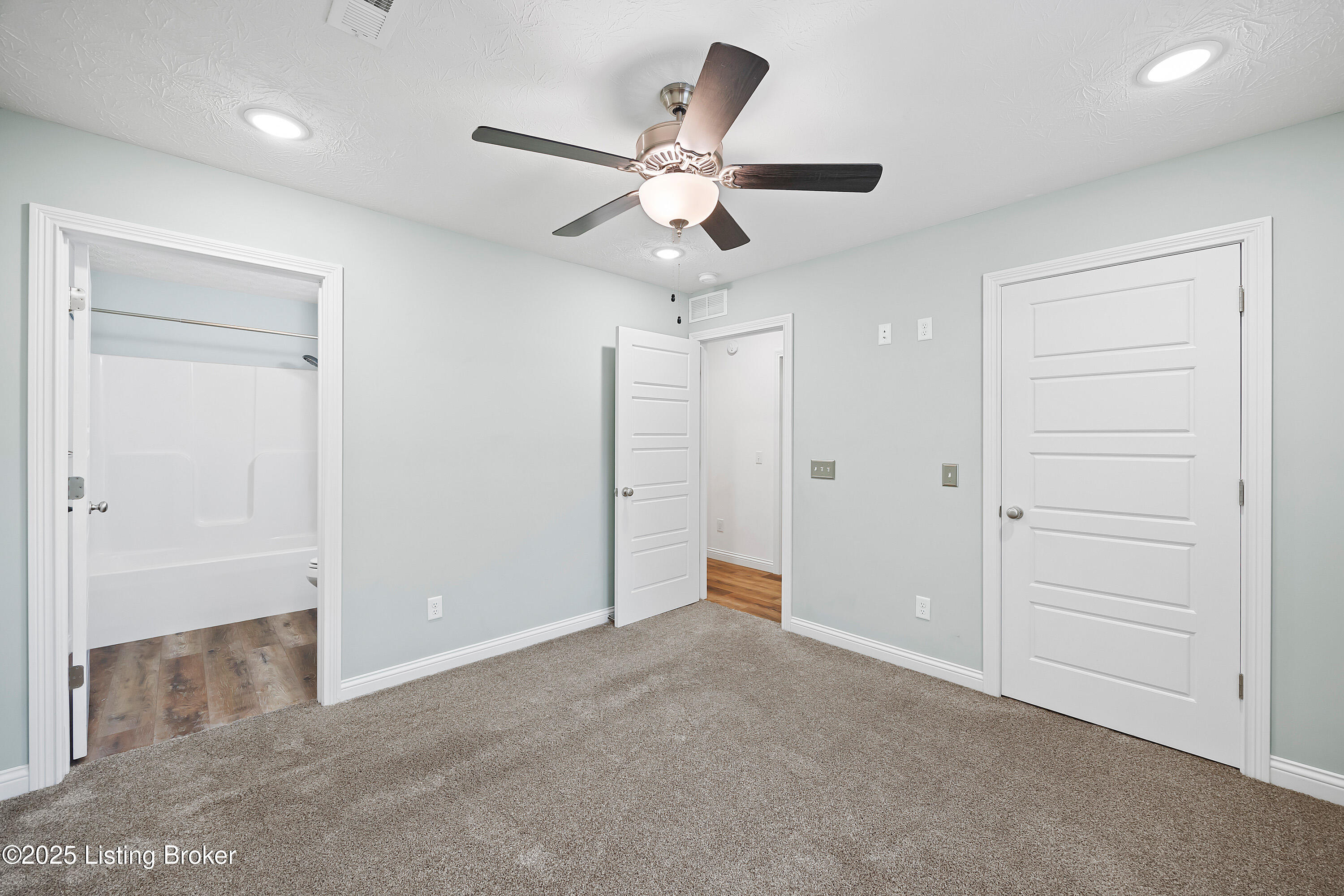 102 W Warfield St, Elizabethtown, Kentucky image 17