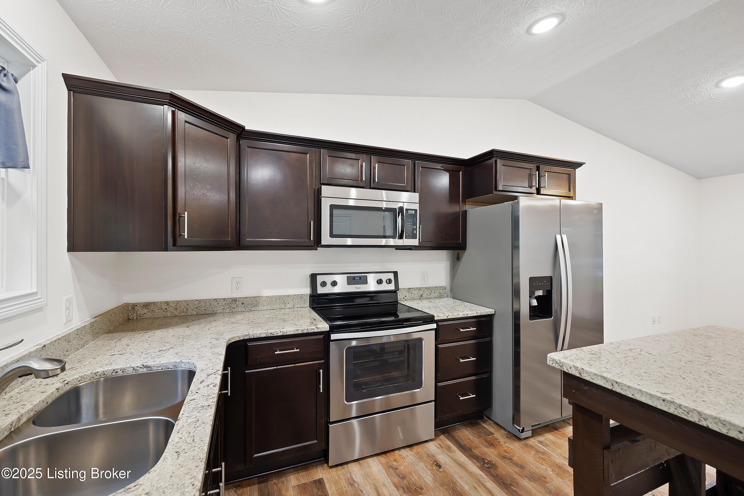 102 W Warfield St, Elizabethtown, Kentucky image 7