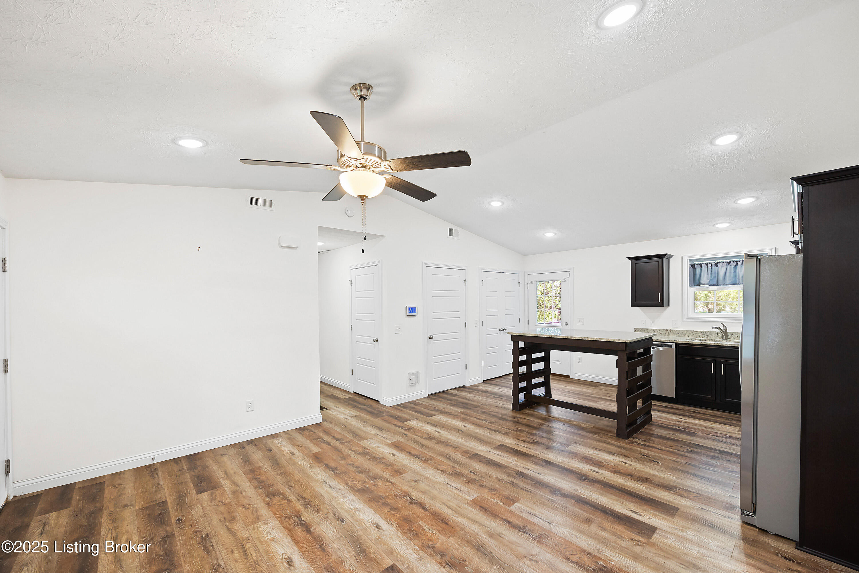 102 W Warfield St, Elizabethtown, Kentucky image 4