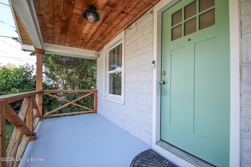 Photo of 1223 Lillian Ave, Louisville, KY 40208 (MLS # 1717043)