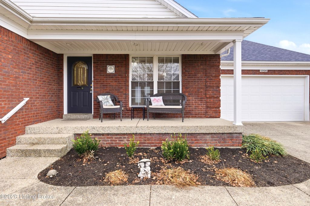 Photo of 12106 Pleasure Ln, Louisville, KY 40272 (MLS # 1706088)