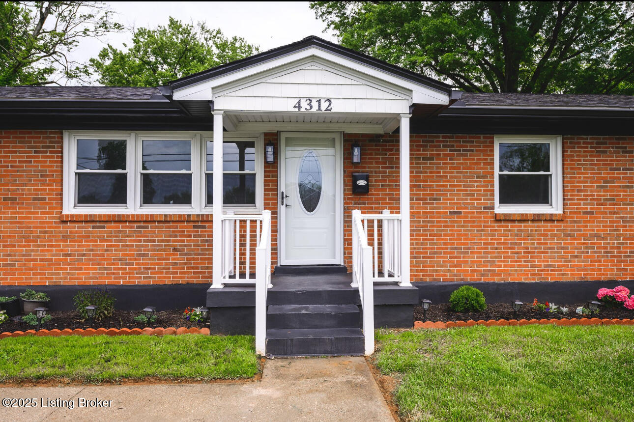 4312 Winter Garden Ct, Louisville, Kentucky image 1