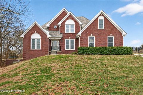 Townhouse For Sale - 2005 Waldner Ct<br/> Crestwood, KY 40014