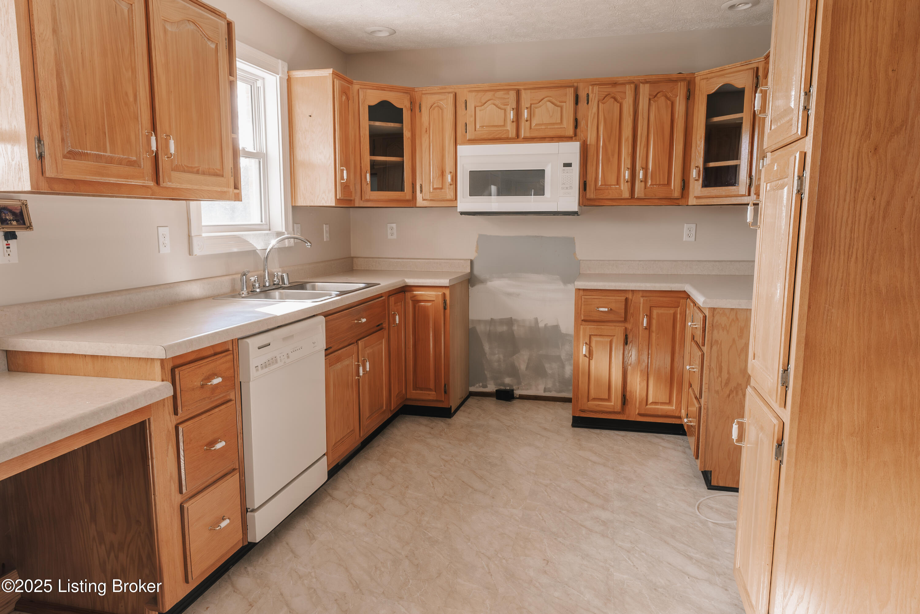 137 Butcher Estates Dr, Russell Springs, Kentucky image 17