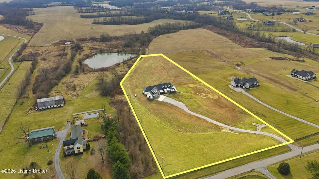 Photo of 2259 Taylor Wood Rd, Simpsonville, KY 40067 (MLS # 1727001)