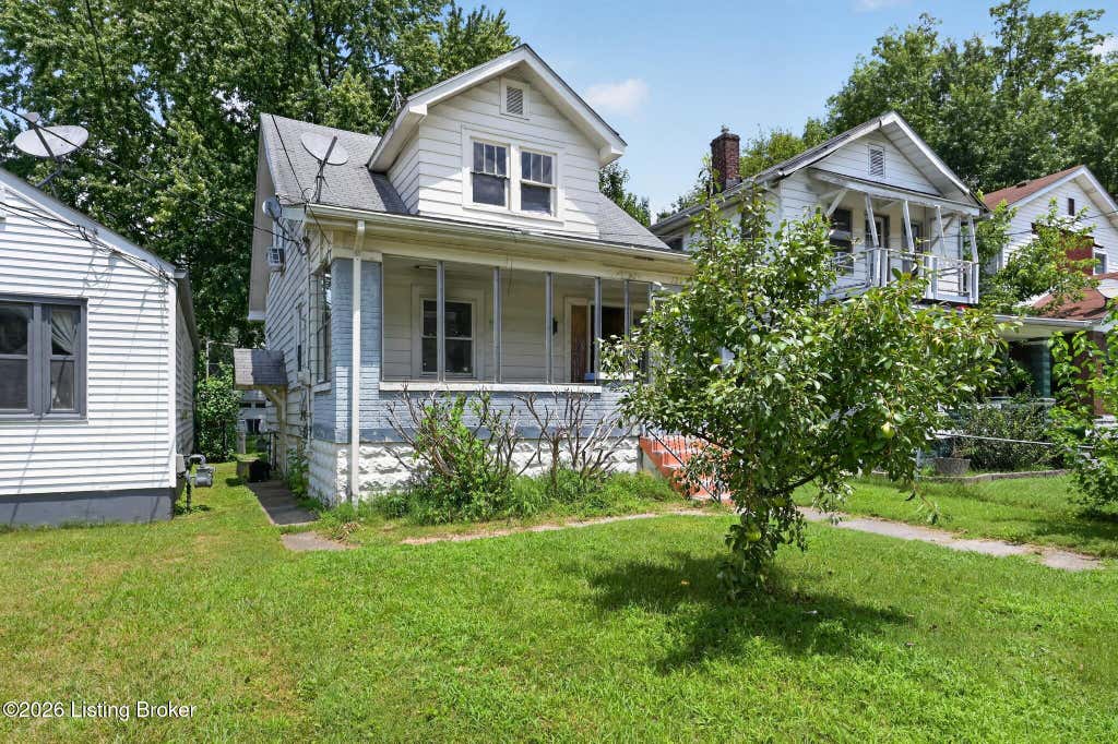 Photo of 721 Denmark St, Louisville, KY 40215 (MLS # 1723864)