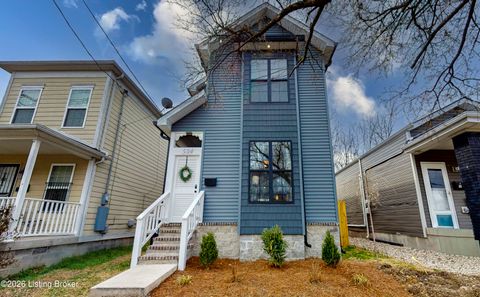 Photo of 534 E Caldwell St, Louisville, KY 40203 (MLS # 1711538)