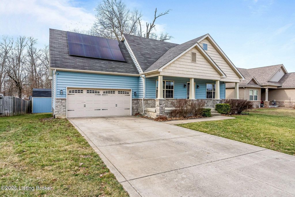 Photo of 516 Reserves Blvd, Shepherdsville, KY 40165 (MLS # 1707141)