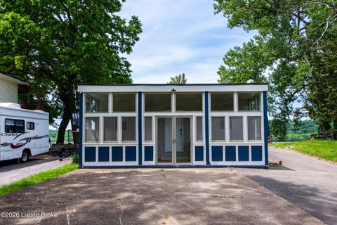 Photo of 1706 Riverside Dr, Prospect, KY 40059 (MLS # 1718394)