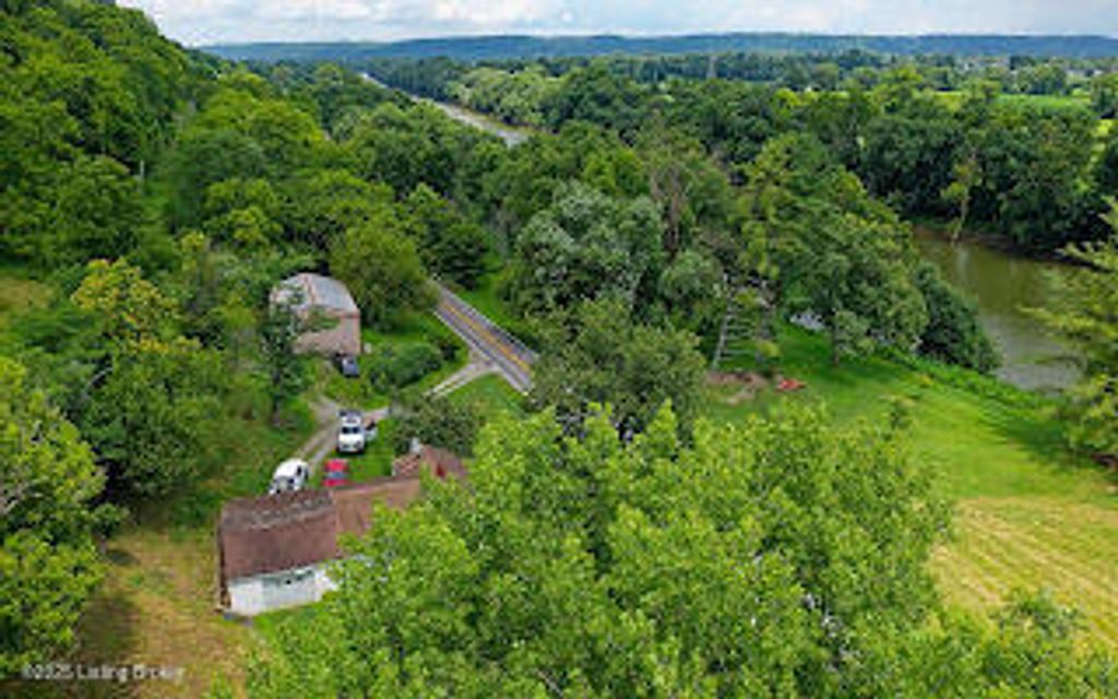 Photo of 2060 KY-55, Carrollton, KY 41008 (MLS # 1708293)