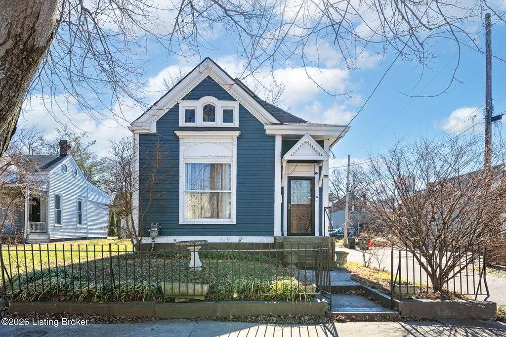 Photo of 528 Zane St, Louisville, KY 40203 (MLS # 1709740)