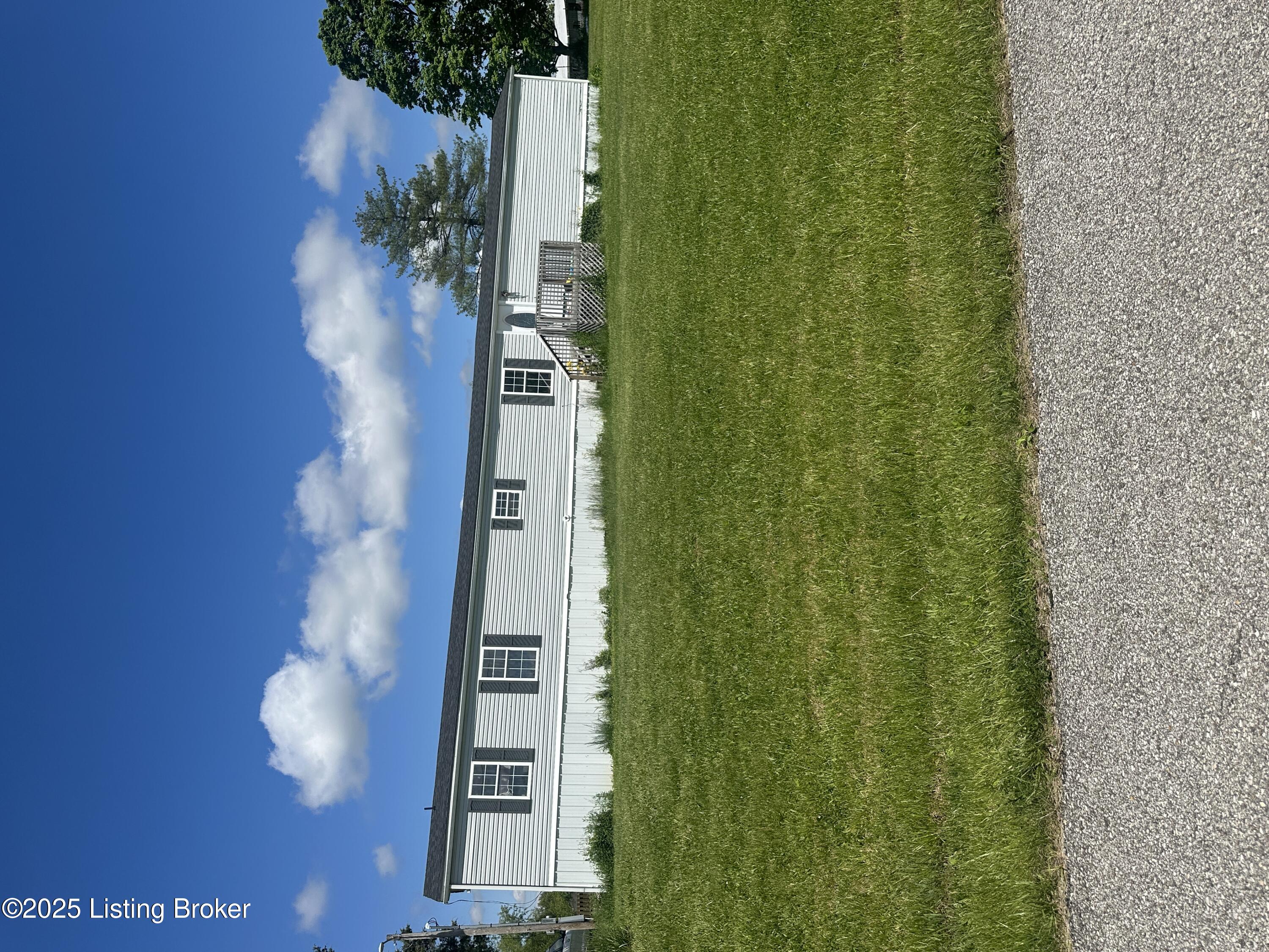 4299 High Plains Rd, Vine Grove, Kentucky image 1