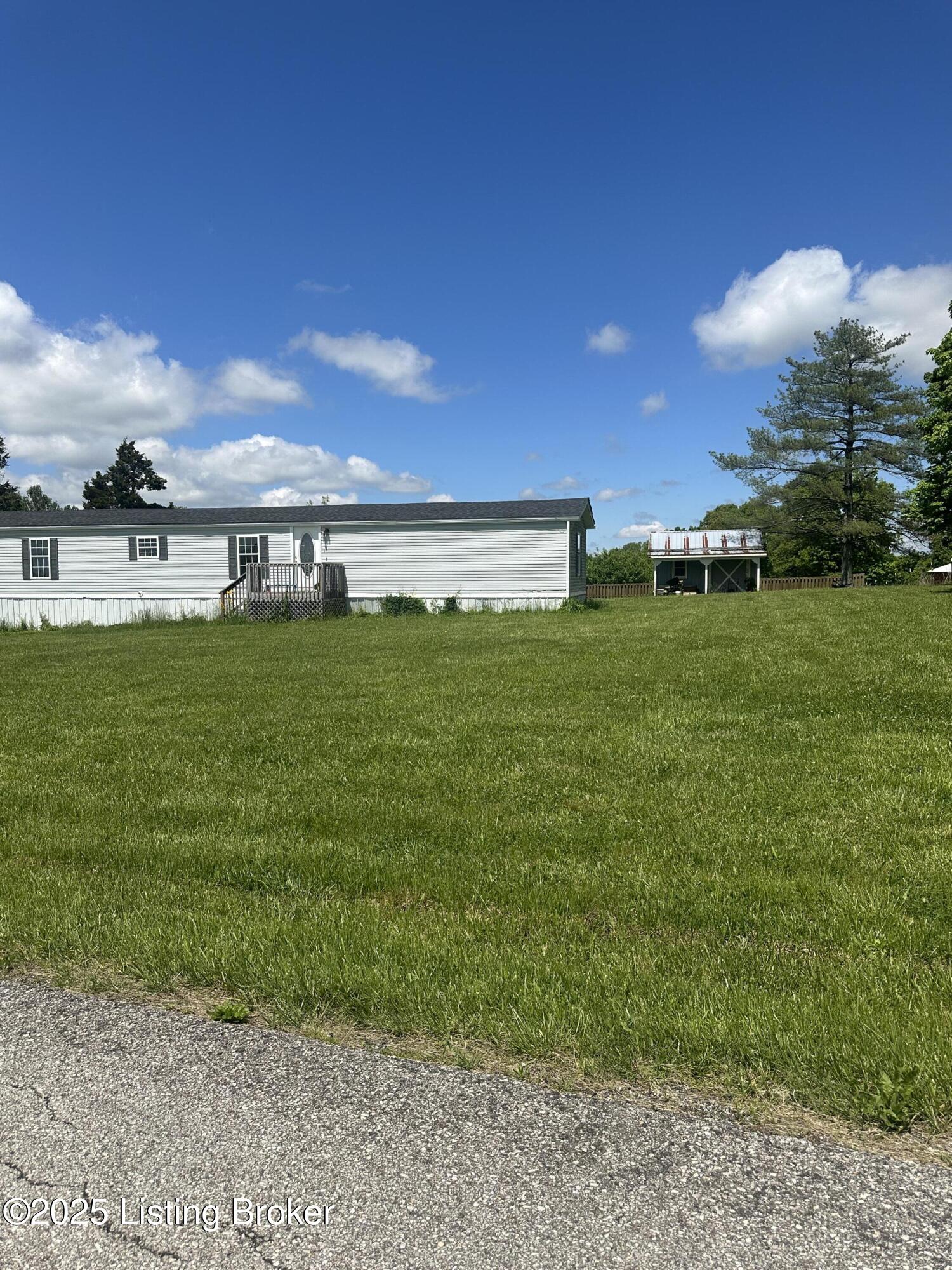 4299 High Plains Rd, Vine Grove, Kentucky image 3