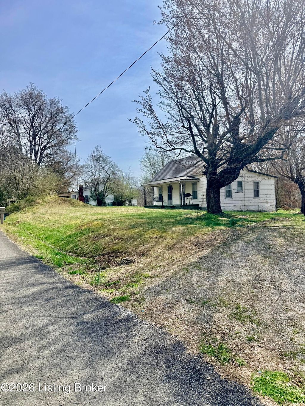 Photo of 169 Braxton Rd, Jamestown, KY 42629 (MLS # 1712146)
