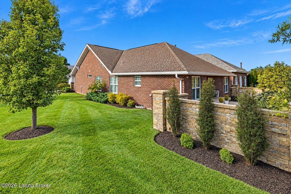 Photo of 11218 Hammond Dr, Louisville, KY 40241 (MLS # 1732419)