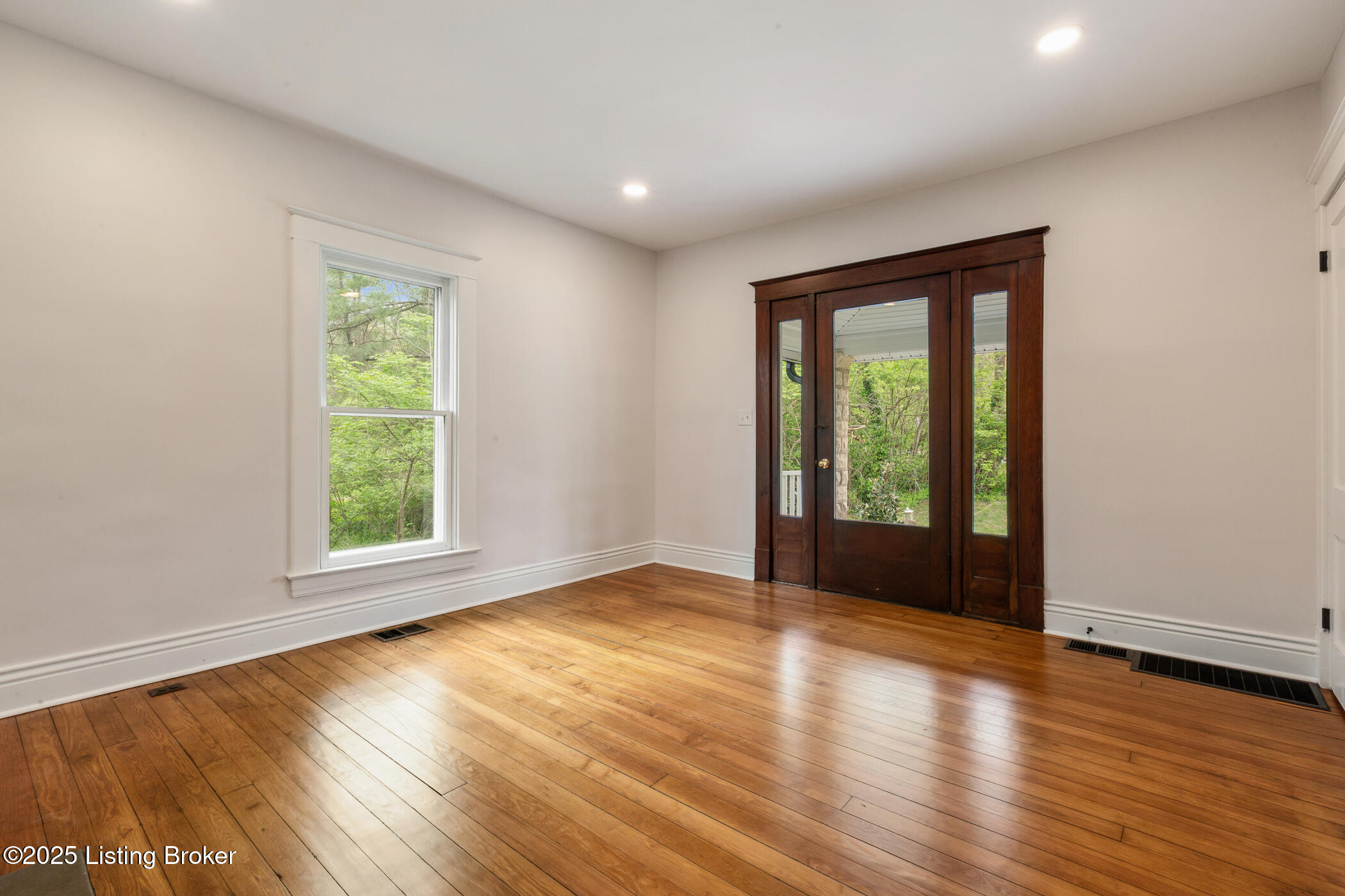 425 Cherry Ln, Pewee Valley, Pennsylvania image 11
