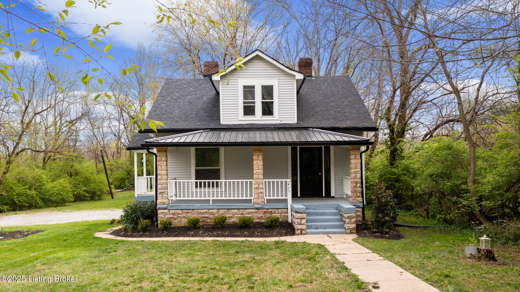 425 Cherry Ln, Pewee Valley, Pennsylvania image 1