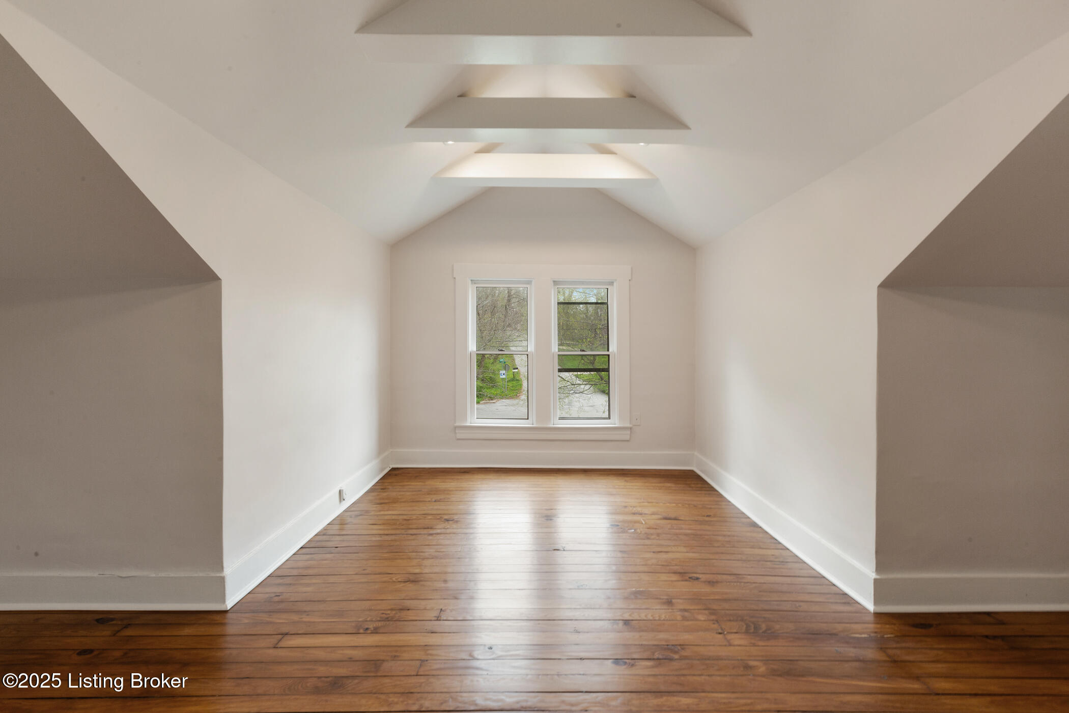425 Cherry Ln, Pewee Valley, Pennsylvania image 36