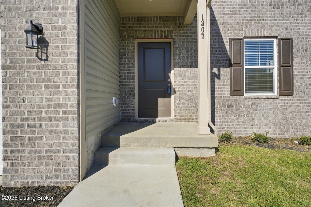 Photo of 1307 Peaceful Way, Louisville, KY 40245 (MLS # 1732885)
