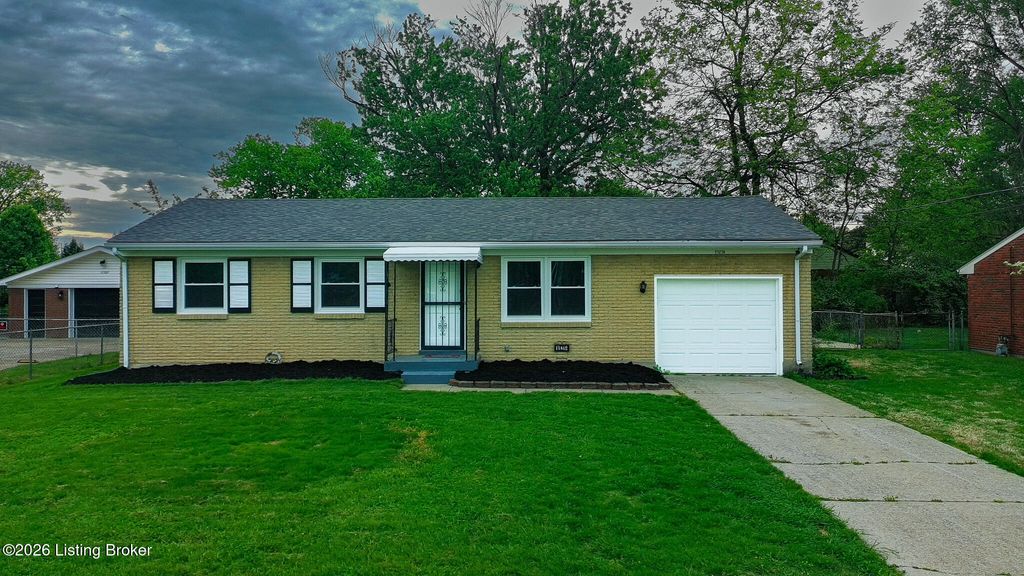 Photo of 11214 Deering Rd, Louisville, KY 40272 (MLS # 1715494)