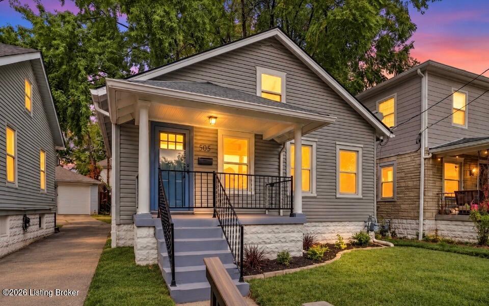 Photo of 505 E Brandeis Ave, Louisville, KY 40217 (MLS # 1732115)