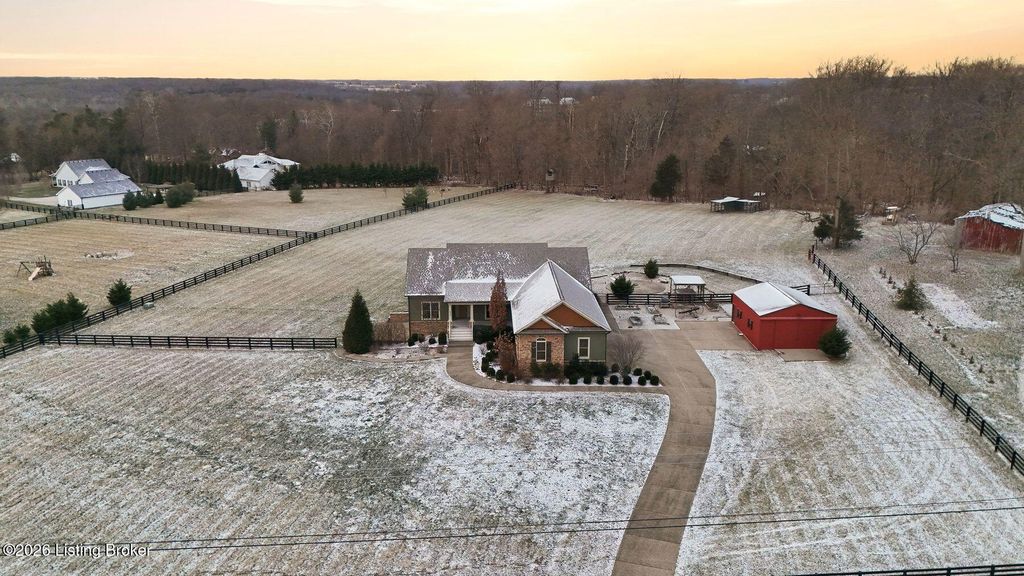 Photo of 3960 N HWY-53, La Grange, KY 40031 (MLS # 1707257)