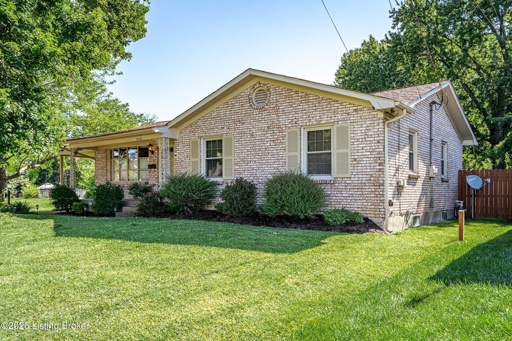 Photo of 4501 Swako Ln, Louisville, KY 40216 (MLS # 1721373)