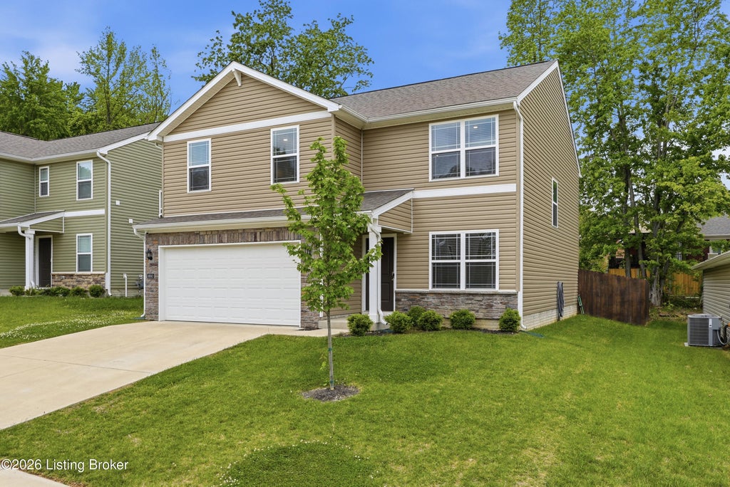 Photo of 8990 Auburn Woods Rd, Louisville, KY 40214 (MLS # 1727556)
