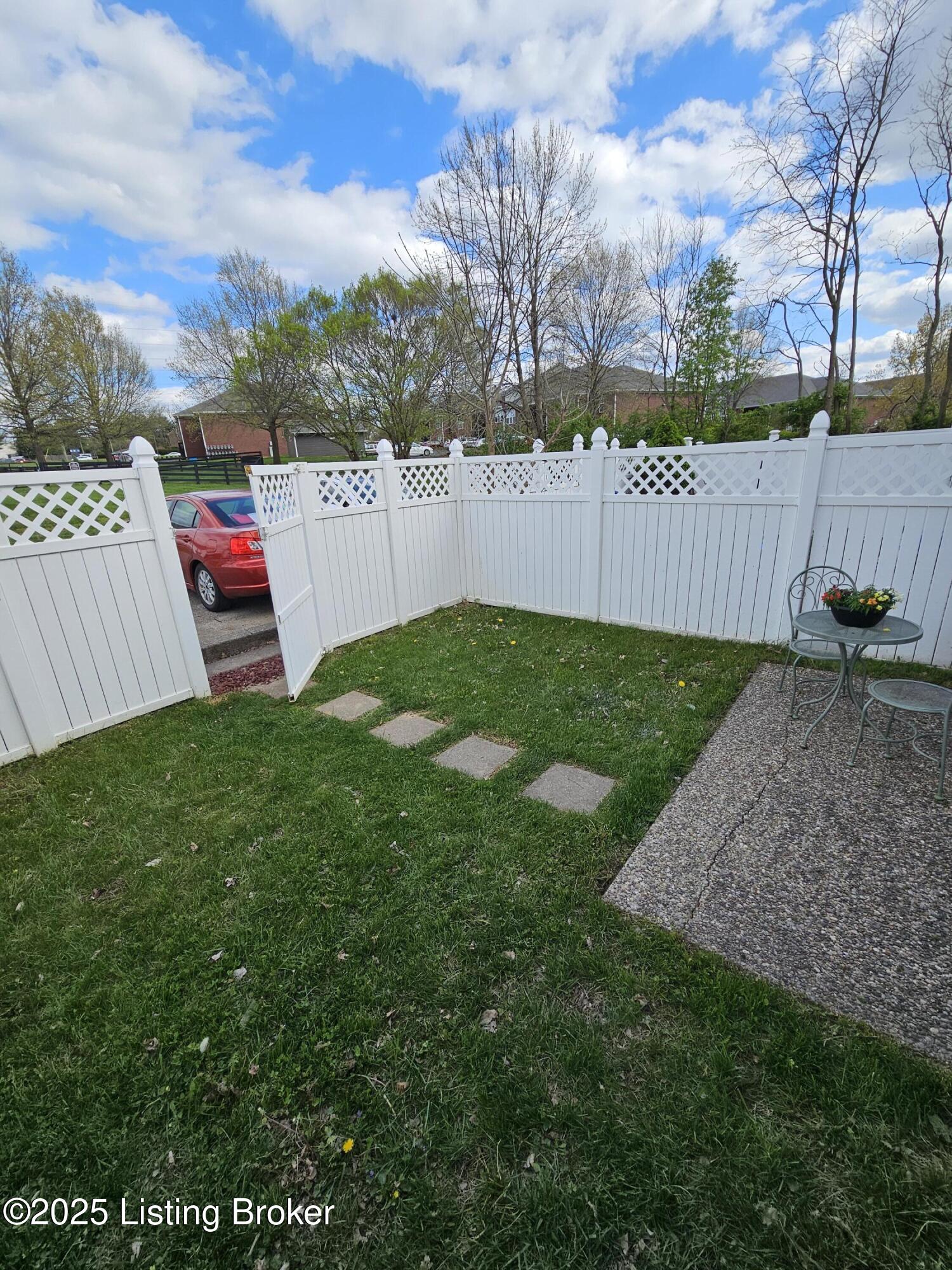 5507 Delmaria Way, Louisville, Pennsylvania image 47