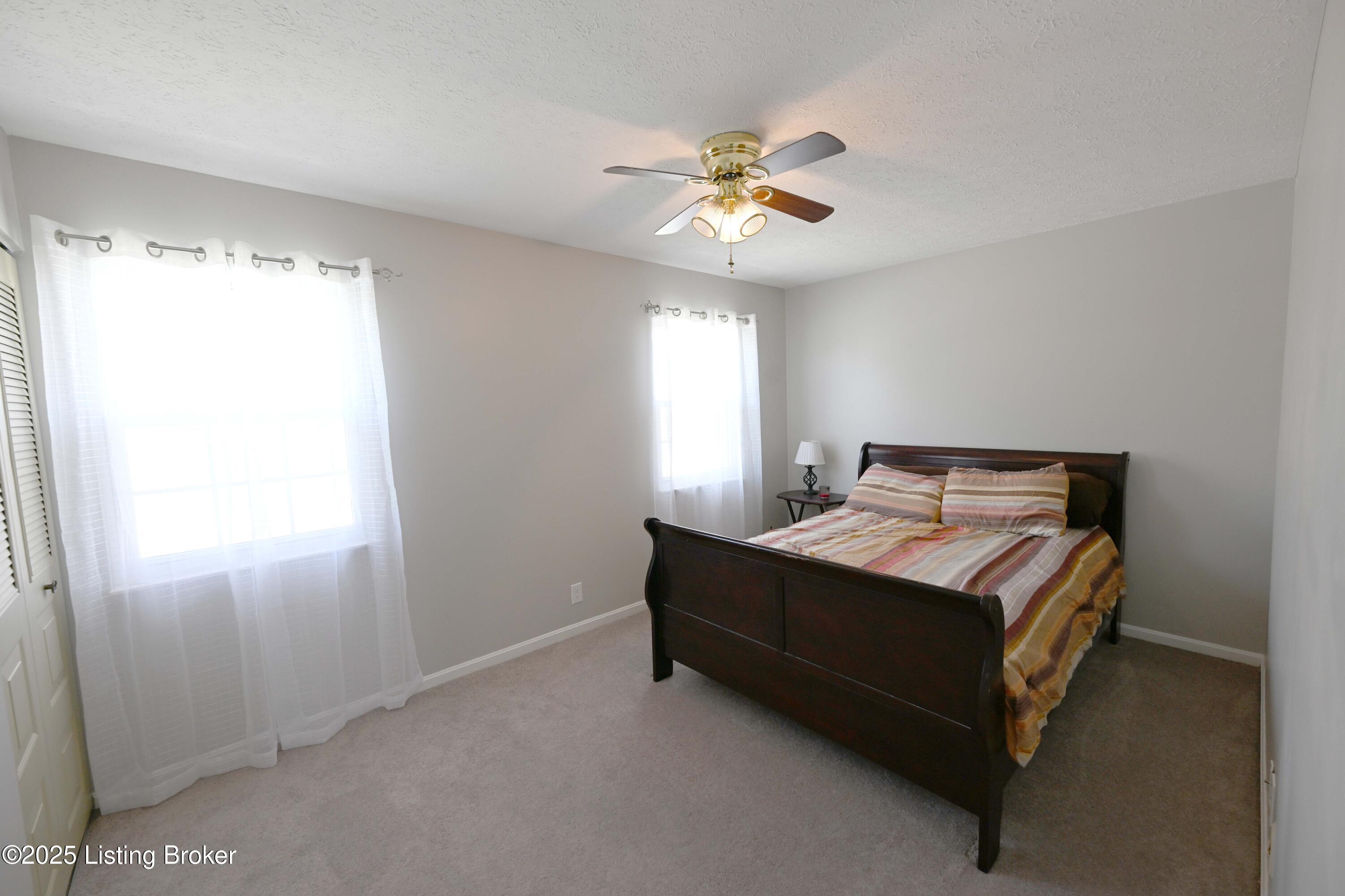 5507 Delmaria Way, Louisville, Pennsylvania image 25
