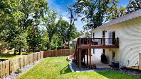 Tiny photo for 611 Lakeshore Pkwy, Brandenburg, KY 40108 (MLS # 1728960)