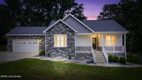 Photo of 611 Lakeshore Pkwy, Brandenburg, KY 40108 (MLS # 1728960)
