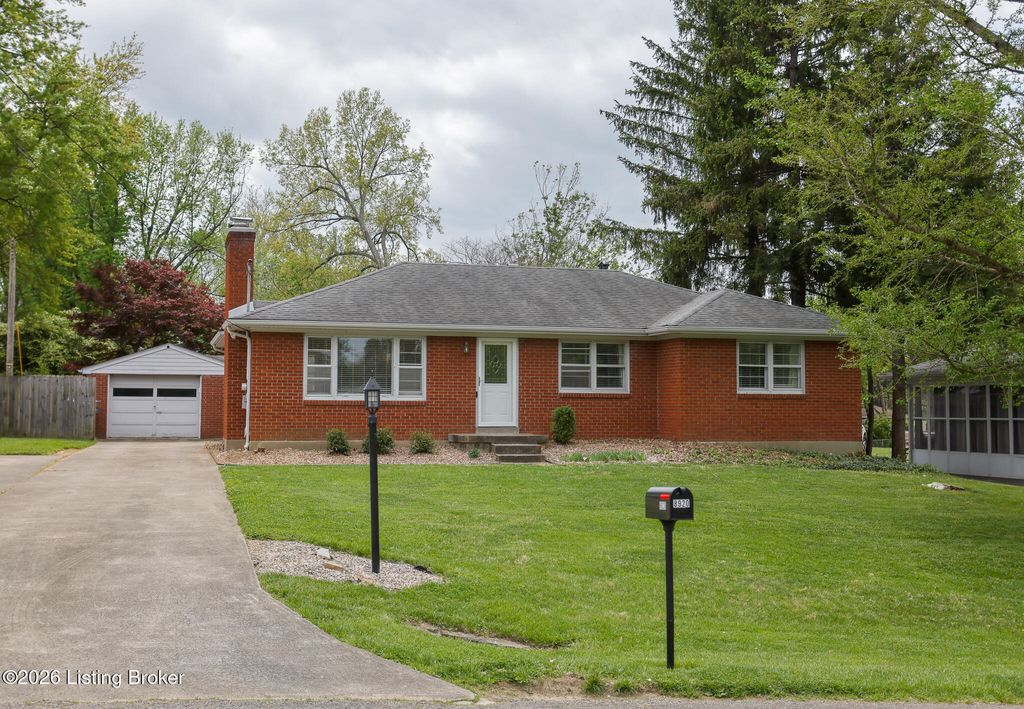 Photo of 8920 Waltlee Rd, Louisville, KY 40291 (MLS # 1714626)