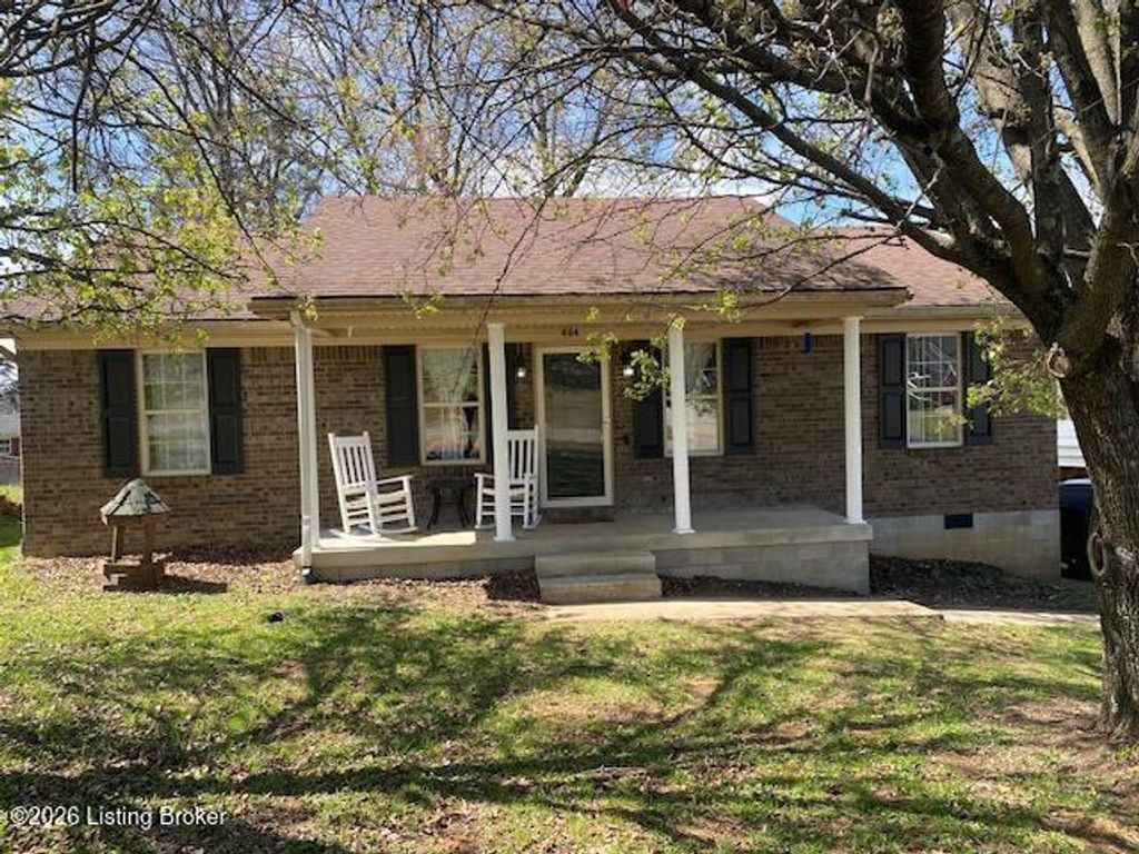 Photo of 404 Susannah Ave, Bardstown, KY 40004 (MLS # 1712370)