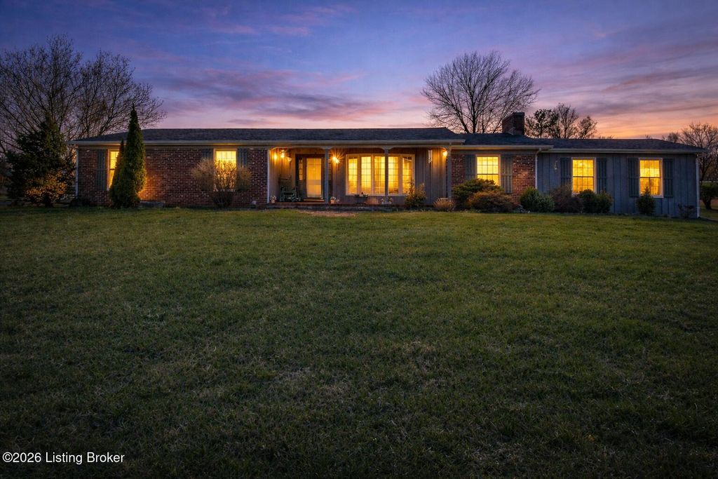 Photo of 15315 Beaver Dam Rd, Caneyville, KY 42721 (MLS # 1712185)