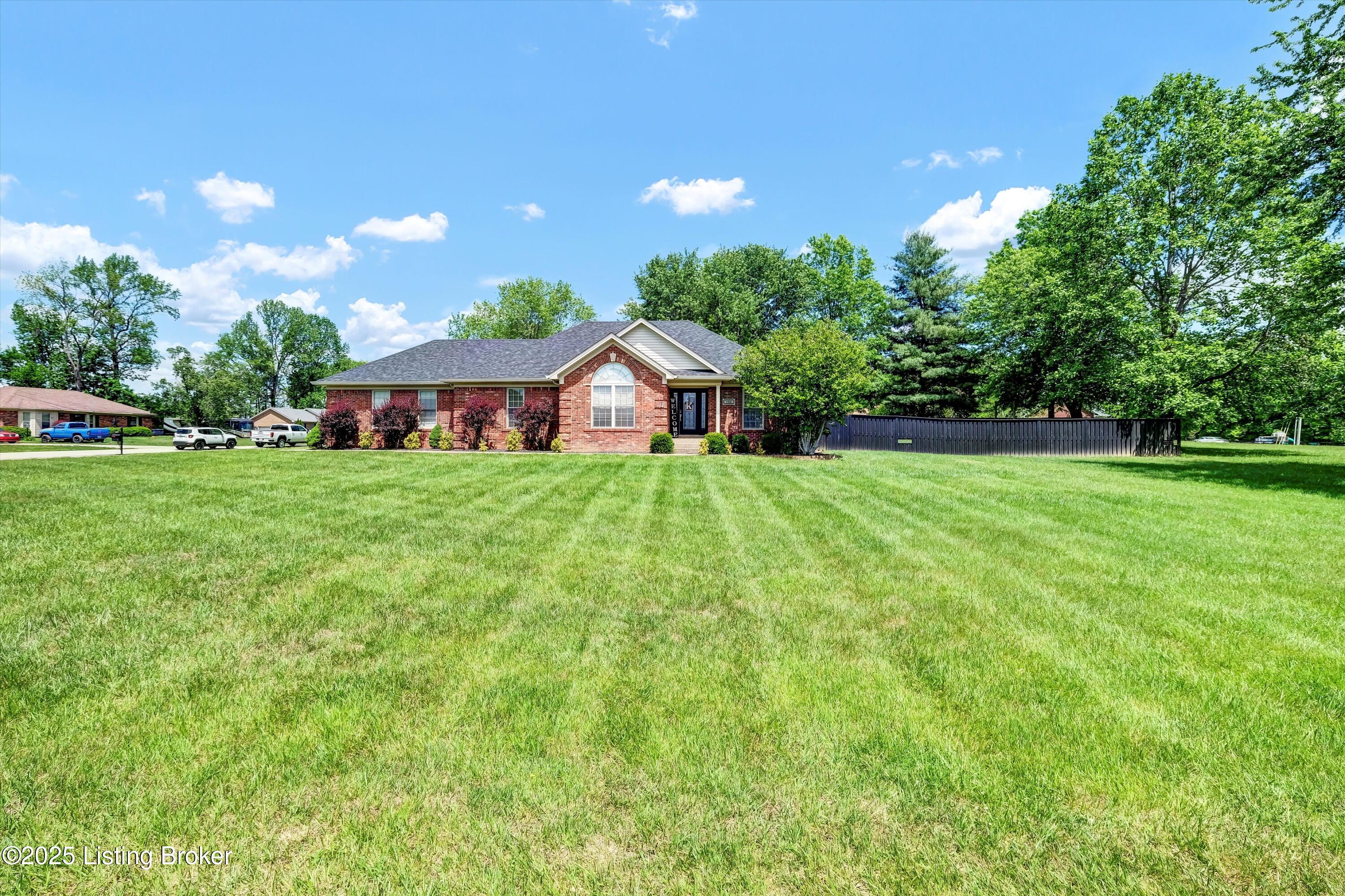 150 N Sunshine Ct, Shepherdsville, Kentucky image 6