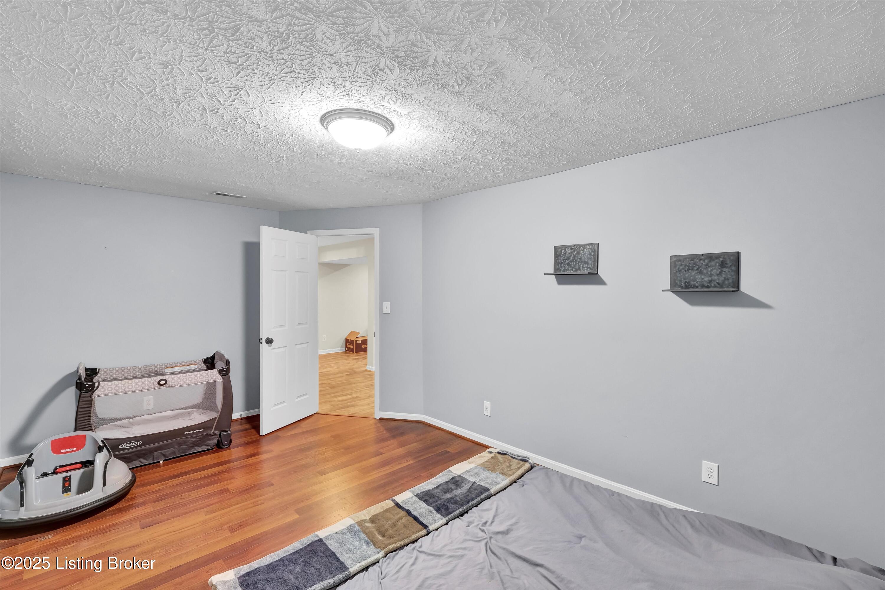 150 N Sunshine Ct, Shepherdsville, Kentucky image 34