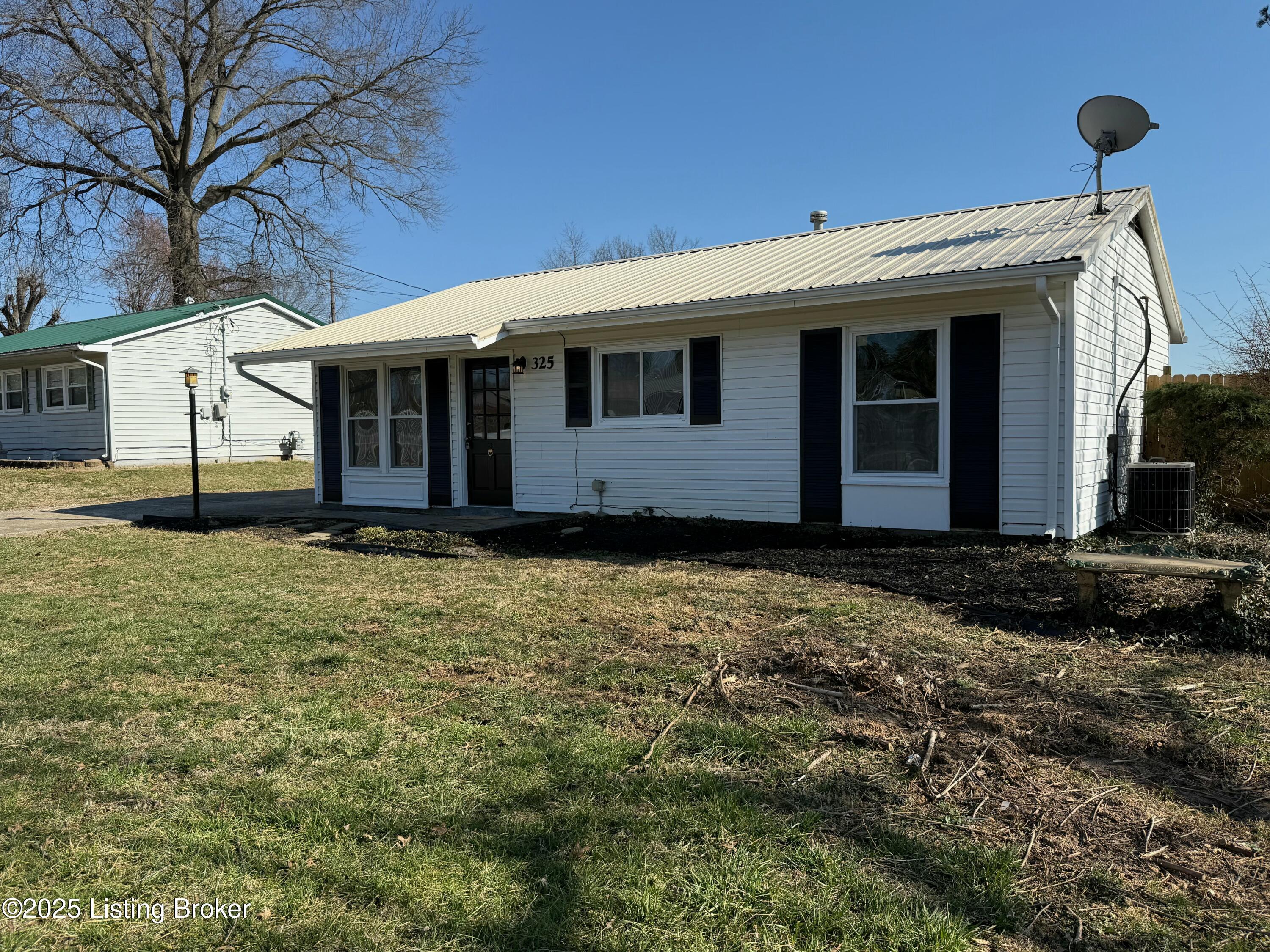 325 Hillview Blvd, Louisville, Kentucky image 2