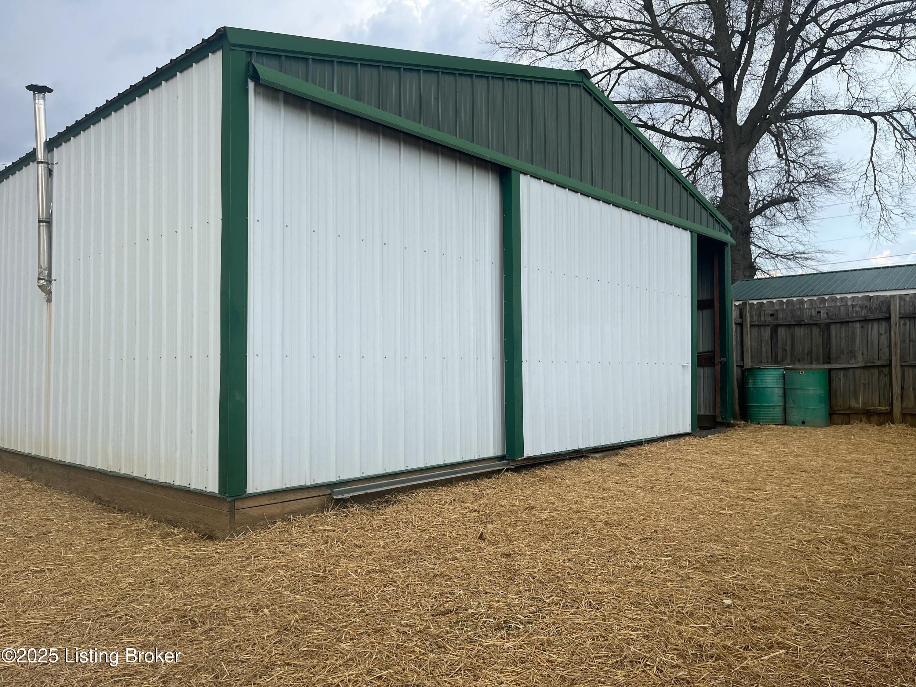 325 Hillview Blvd, Louisville, Kentucky image 14