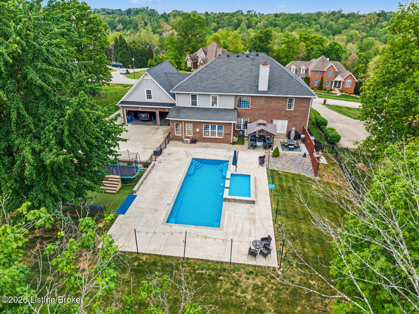 6119 Perrin Dr
