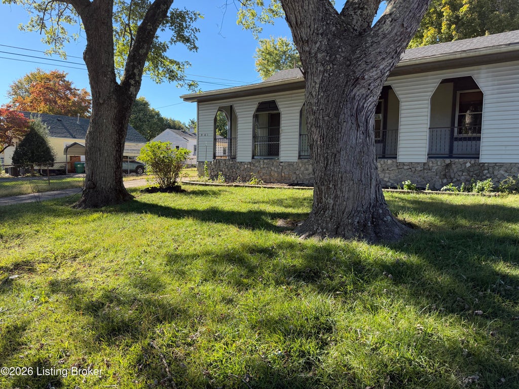 Photo of 503 Yates Cir, Elizabethtown, KY 42701 (MLS # 1732257)
