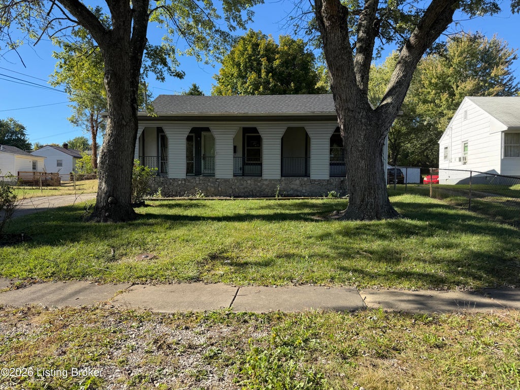 Photo of 503 Yates Cir, Elizabethtown, KY 42701 (MLS # 1732257)