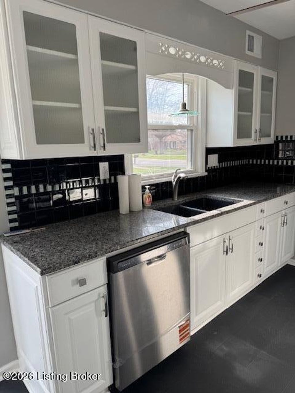 Photo of 10110 Timberwood Cir, Louisville, KY 40223 (MLS # 1713904)