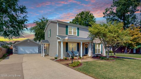 Photo of 7804 Apple Valley Dr, Louisville, KY 40228 (MLS # 1706342)