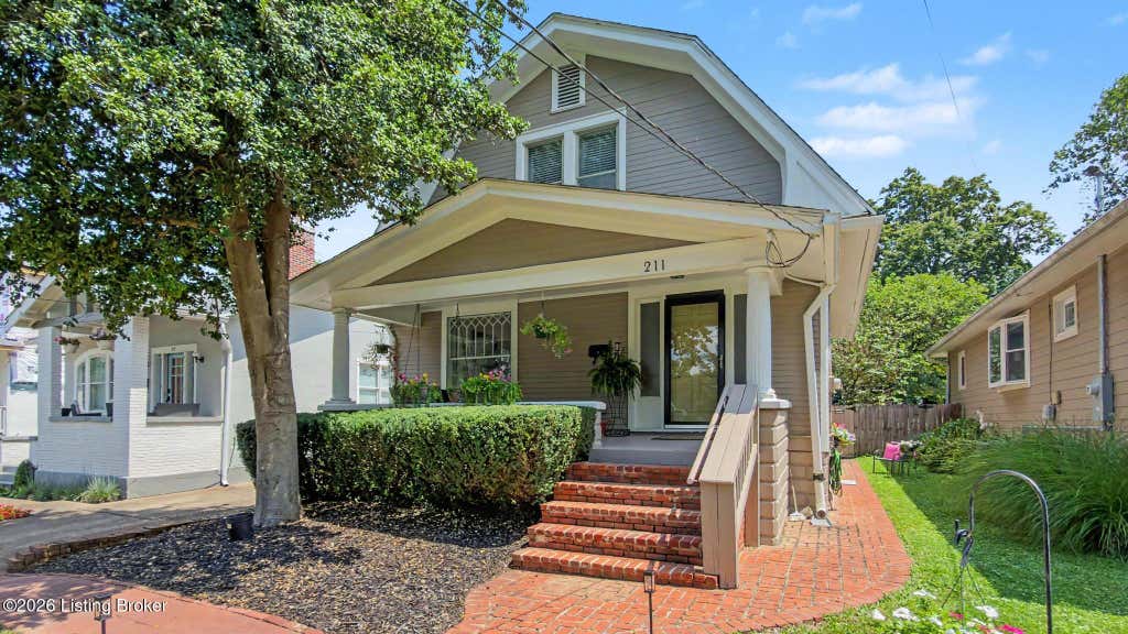 Photo of 211 Pennsylvania Ave, Louisville, KY 40206 (MLS # 1725503)